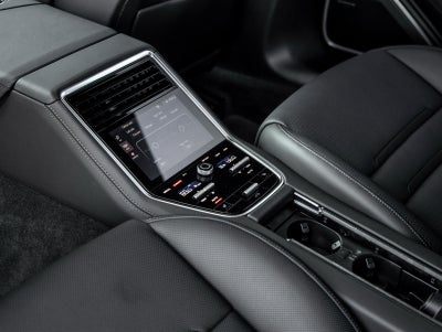 2023 Porsche Panamera Panamera GTS (MY23)