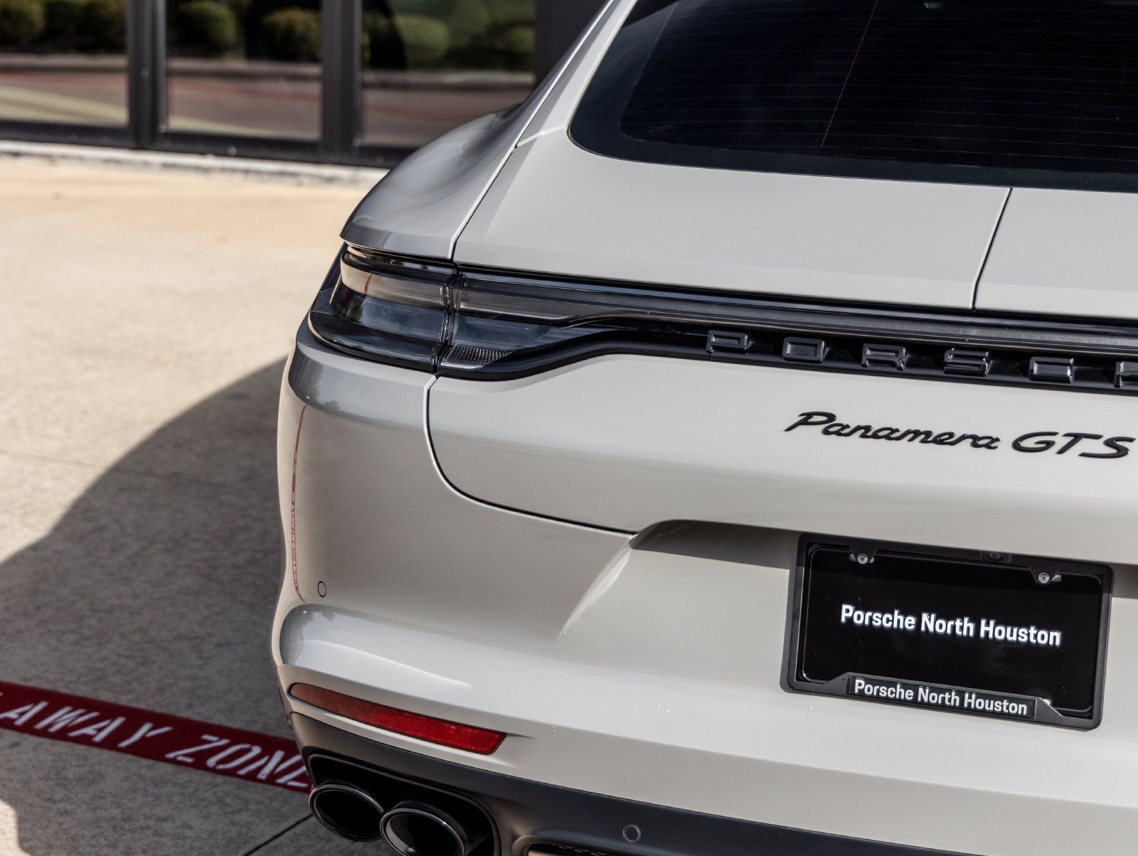 2022 Porsche Panamera GTS
