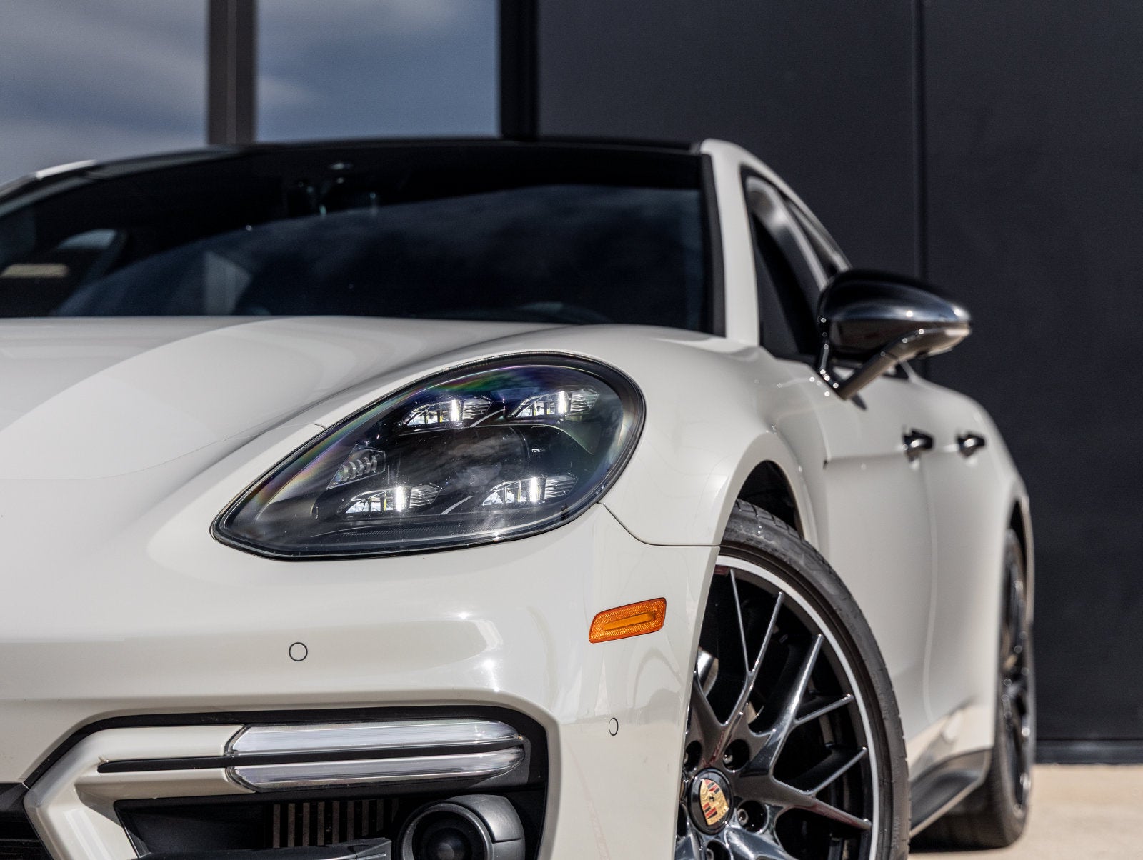2022 Porsche Panamera GTS