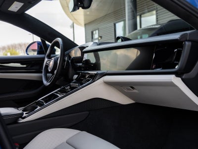 2025 Porsche Panamera Panamera GTS