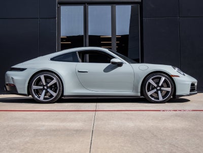 2025 Porsche 911 Carrera S