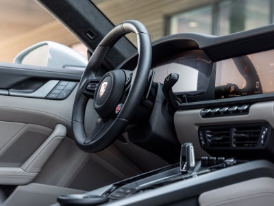 2025 Porsche 911 Carrera S