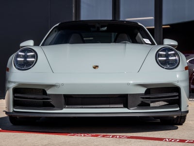2025 Porsche 911 Carrera S