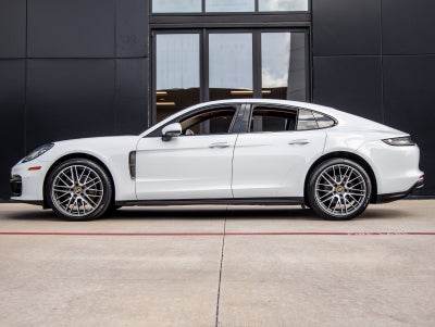 2023 Porsche Panamera Panamera Platinum Edition