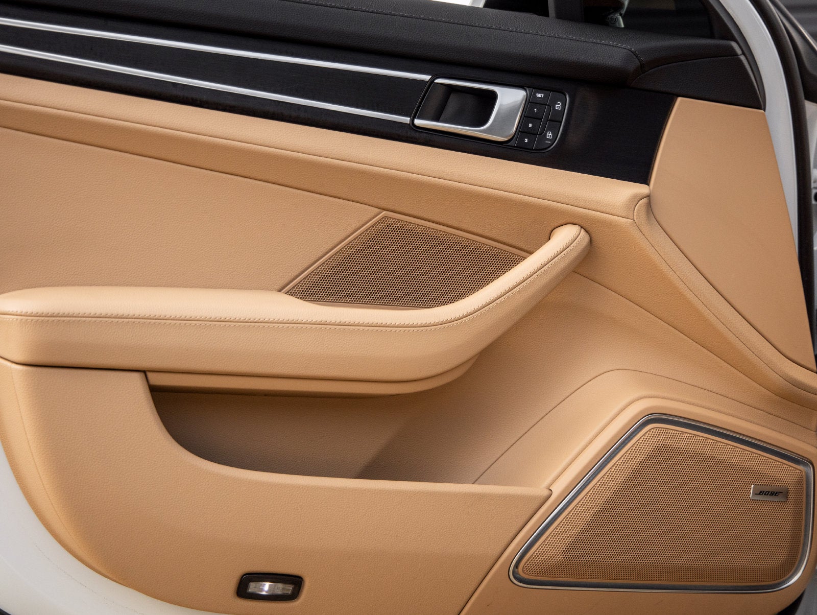2023 Porsche Panamera Panamera Platinum Edition