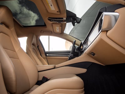 2023 Porsche Panamera Panamera Platinum Edition