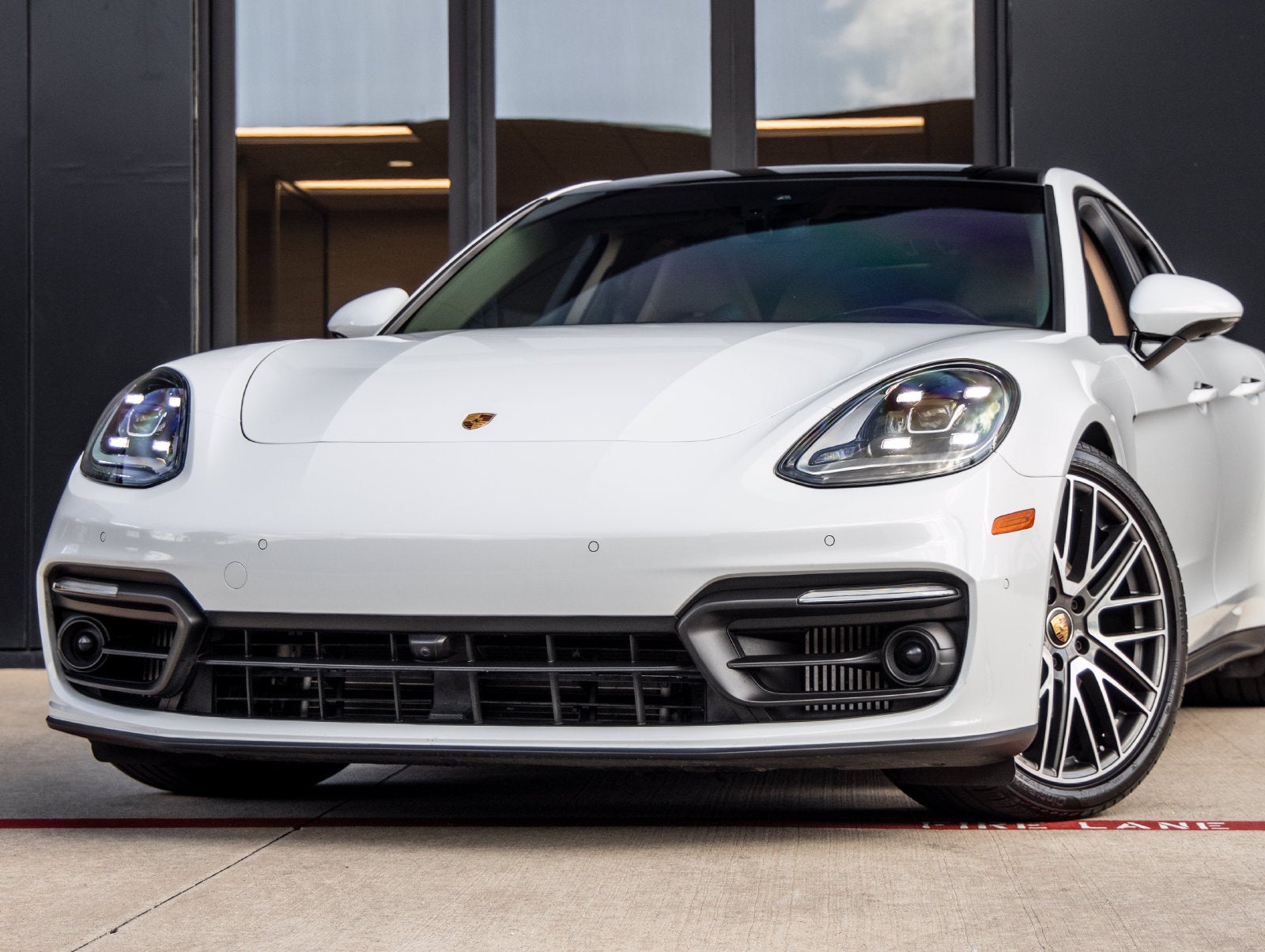2023 Porsche Panamera Panamera Platinum Edition