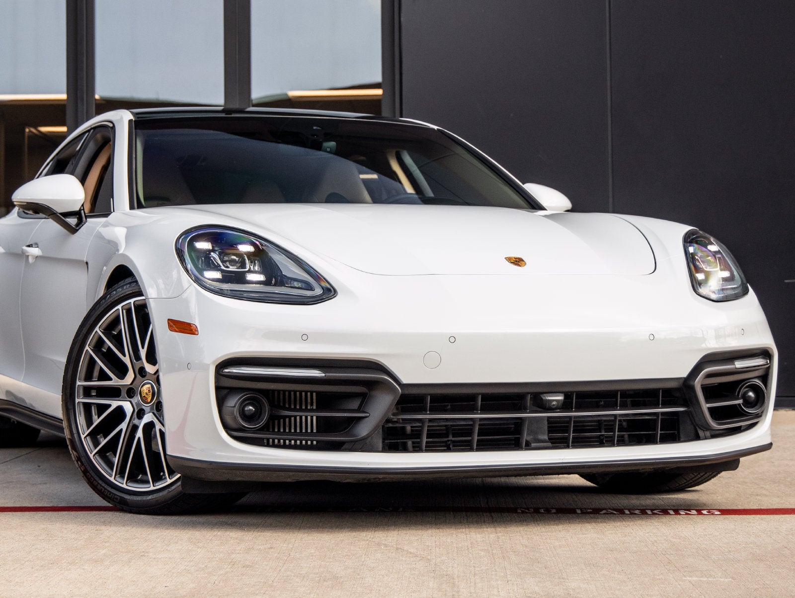 2023 Porsche Panamera Panamera Platinum Edition