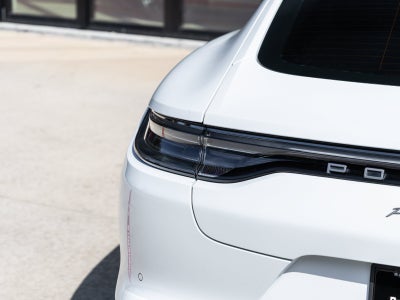2023 Porsche Panamera Panamera 4 Platinum Edition