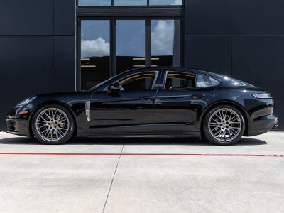 2023 Porsche Panamera Panamera 4 Platinum Edition