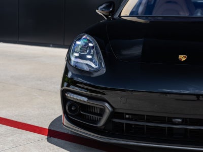 2023 Porsche Panamera Panamera 4 Platinum Edition