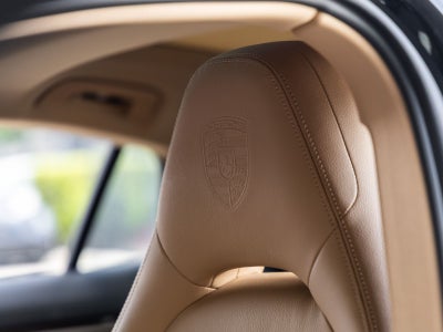 2023 Porsche Panamera Panamera 4 Platinum Edition