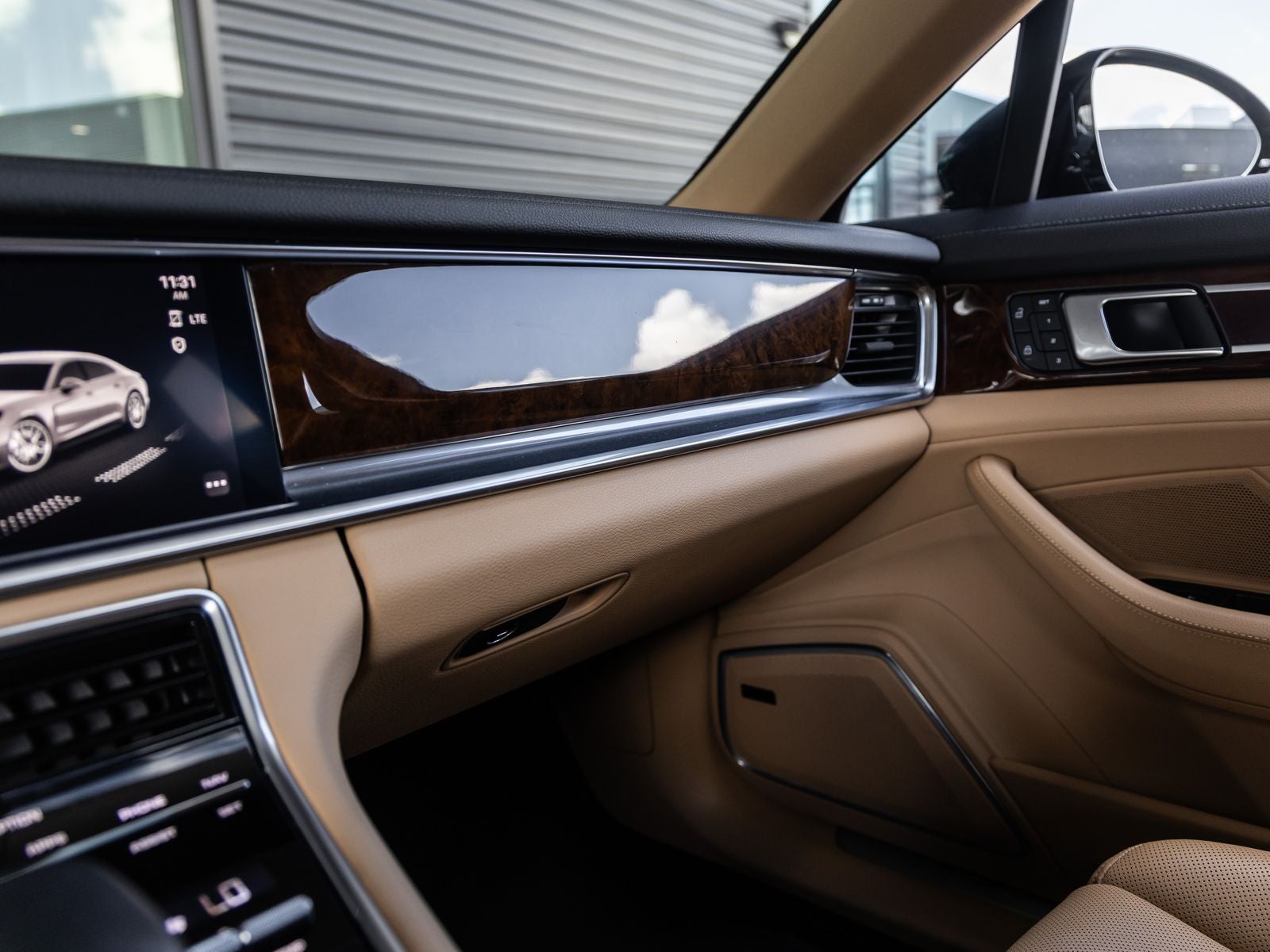 2023 Porsche Panamera Panamera 4 Platinum Edition