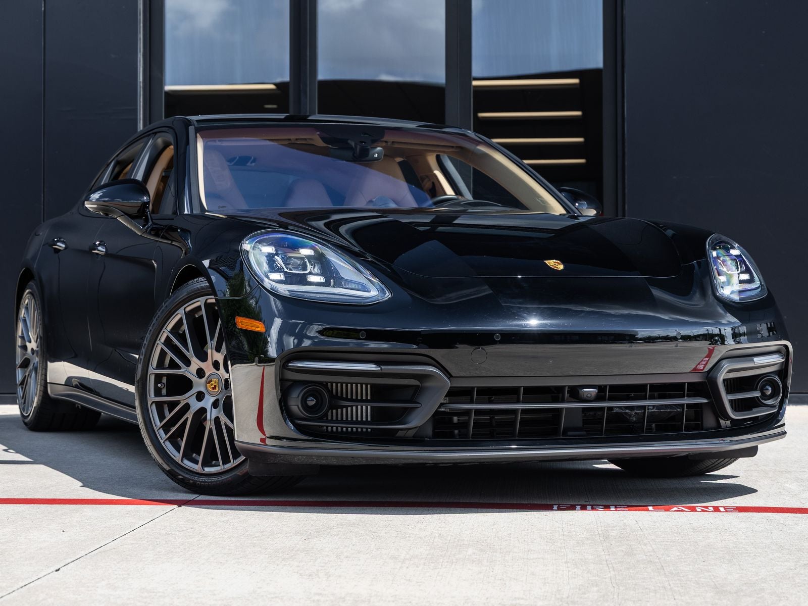 2023 Porsche Panamera Panamera 4 Platinum Edition