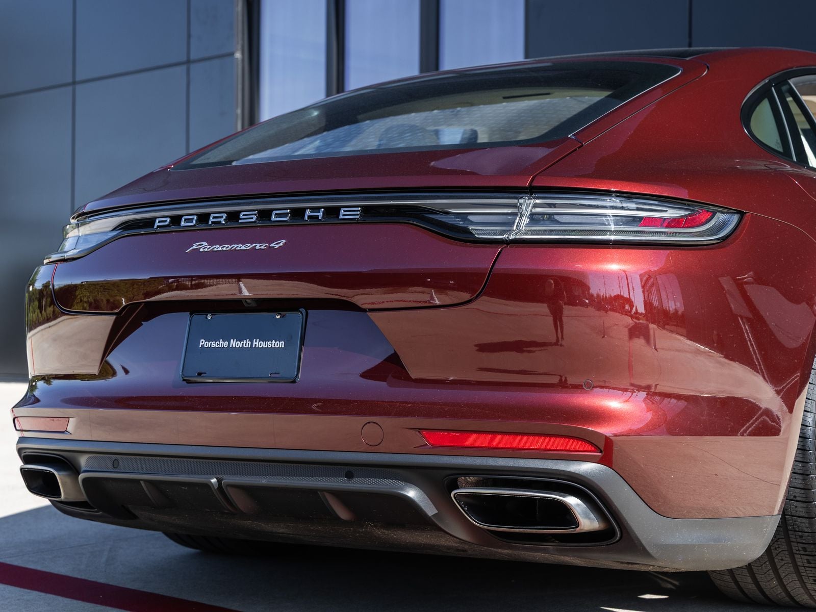 2022 Porsche Panamera 4