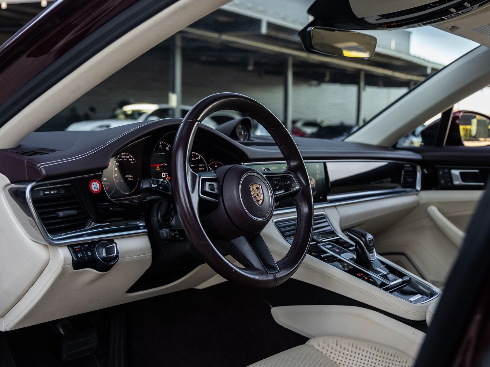 2022 Porsche Panamera 4
