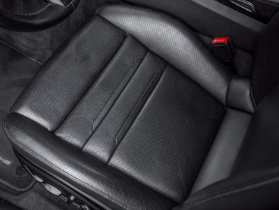 2023 Porsche Panamera 4 Platinum Edition