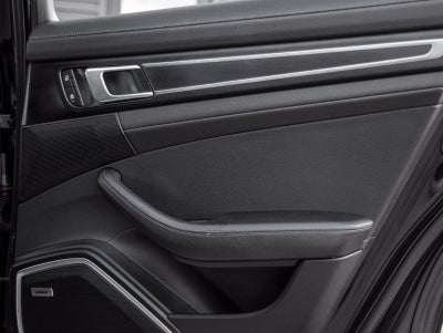 2023 Porsche Panamera 4 Platinum Edition