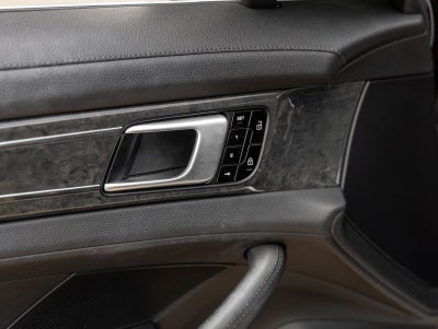 2020 Porsche Panamera Panamera 4S Executive