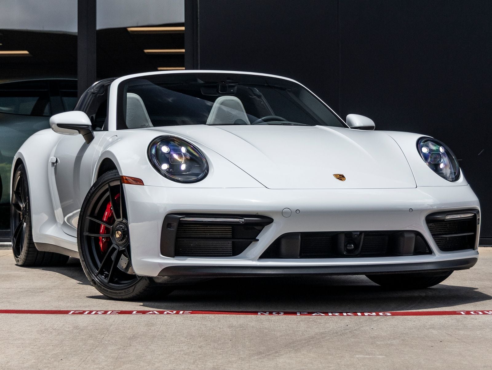 2022 Porsche 911 Targa 4 GTS