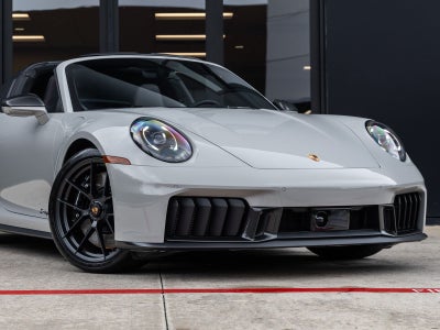 2026 Porsche 911 Targa 4 GTS