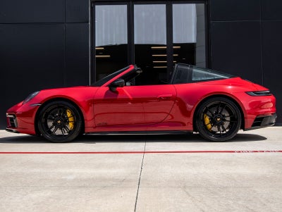 2024 Porsche 911 911 Targa 4 GTS (MY24)
