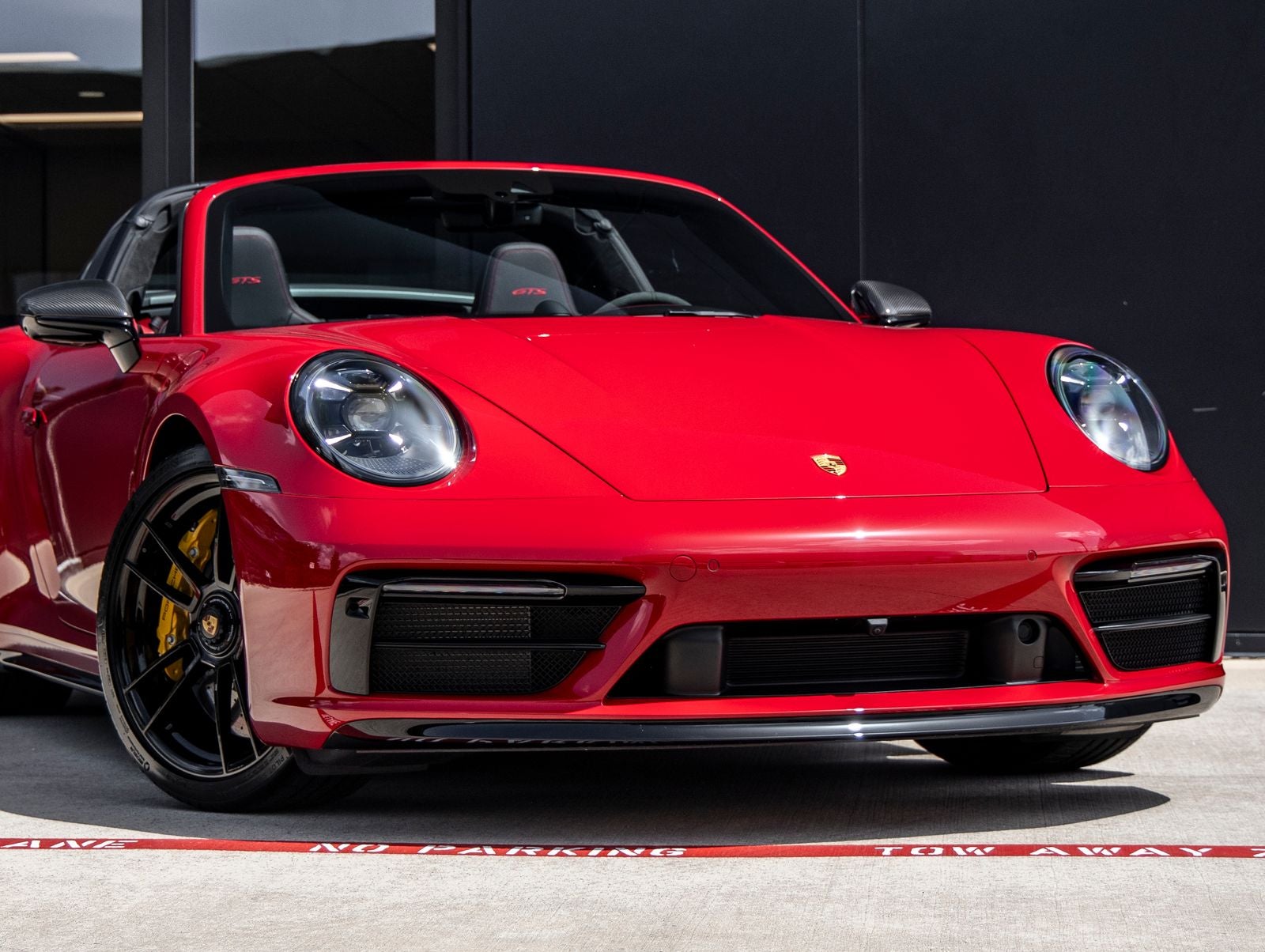 2024 Porsche 911 911 Targa 4 GTS (MY24)