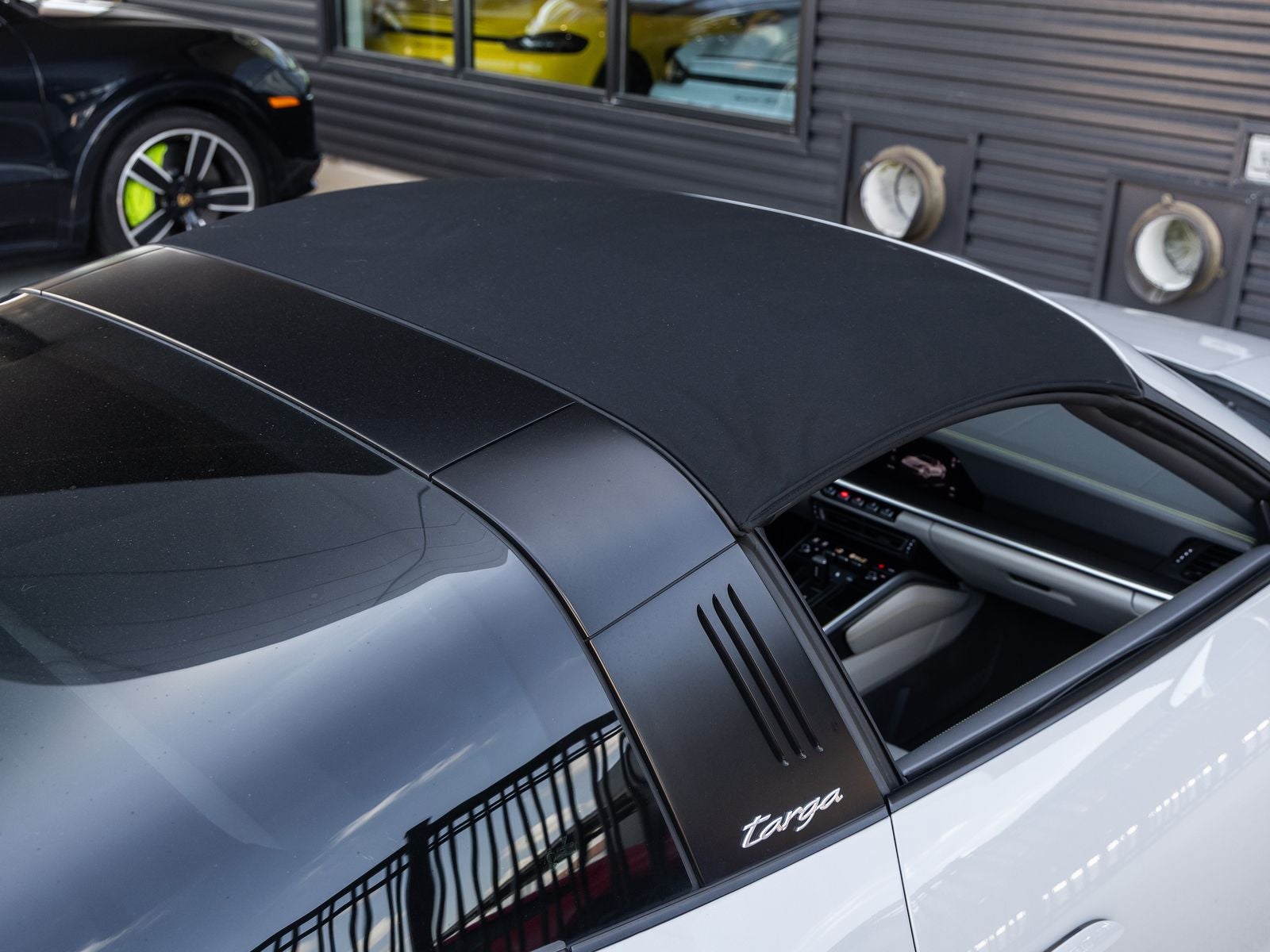 2022 Porsche 911 Targa 4S