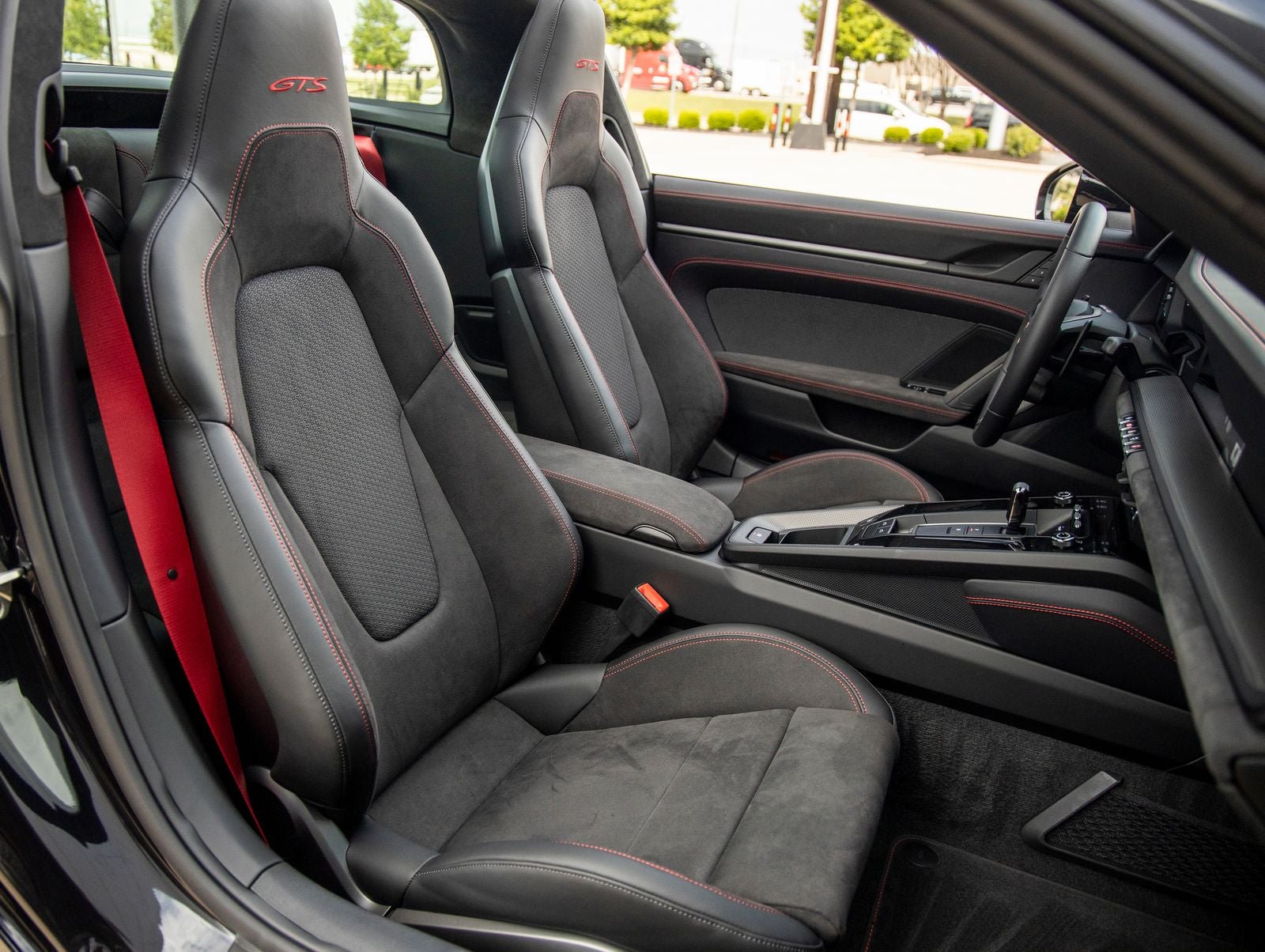 2026 Porsche 911 Targa 4 GTS