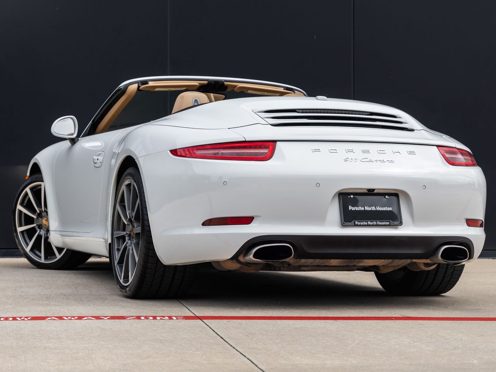 2015 Porsche 911 911 Carrera Cabriolet