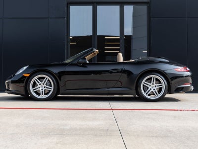2017 Porsche 911 Carrera Cabriolet