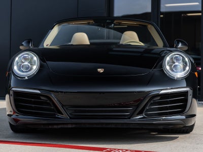 2017 Porsche 911 Carrera Cabriolet