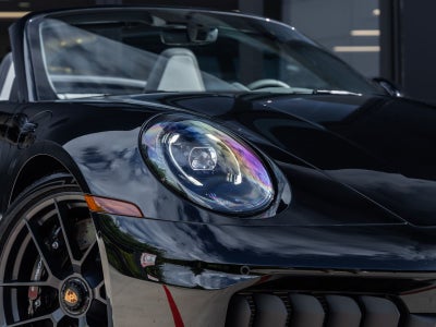 2026 Porsche 911 Carrera GTS Cabriolet