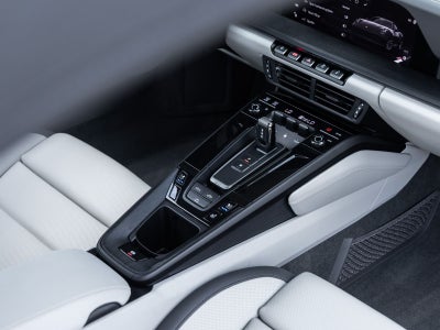 2026 Porsche 911 Carrera GTS Cabriolet