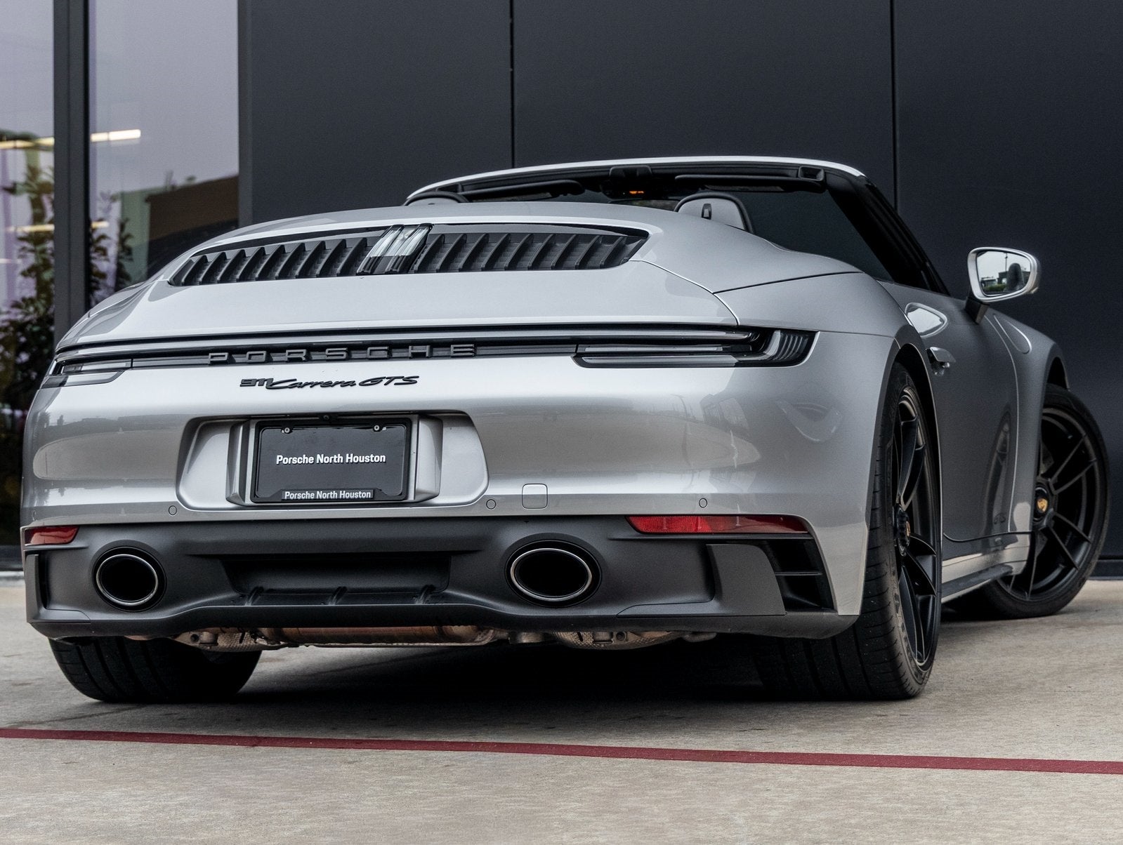 2022 Porsche 911 911 Carrera GTS Cabriolet (MY22)