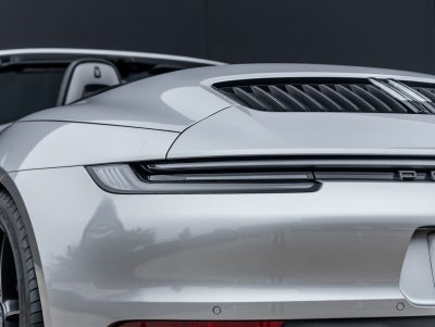 2022 Porsche 911 911 Carrera GTS Cabriolet (MY22)