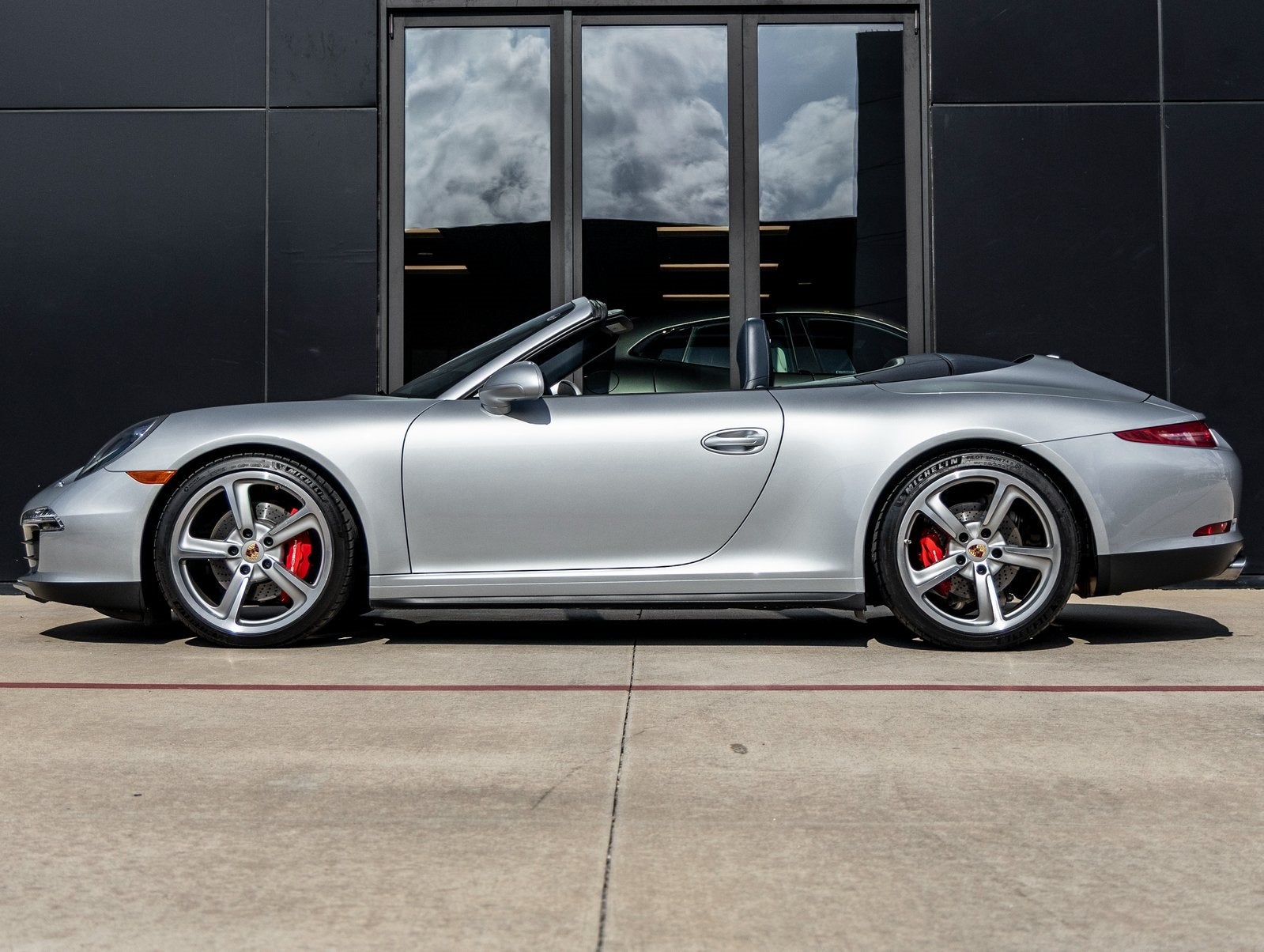 2014 Porsche 911 911 Carrera 4S Cabriolet