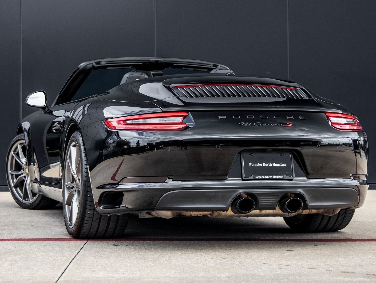 2017 Porsche 911 911 Carrera S Cabriolet