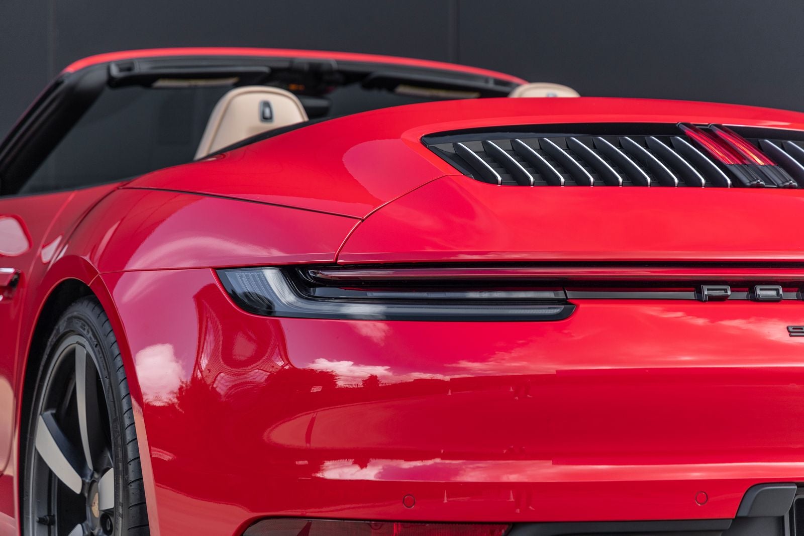 2021 Porsche 911 Carrera 4S Cabriolet