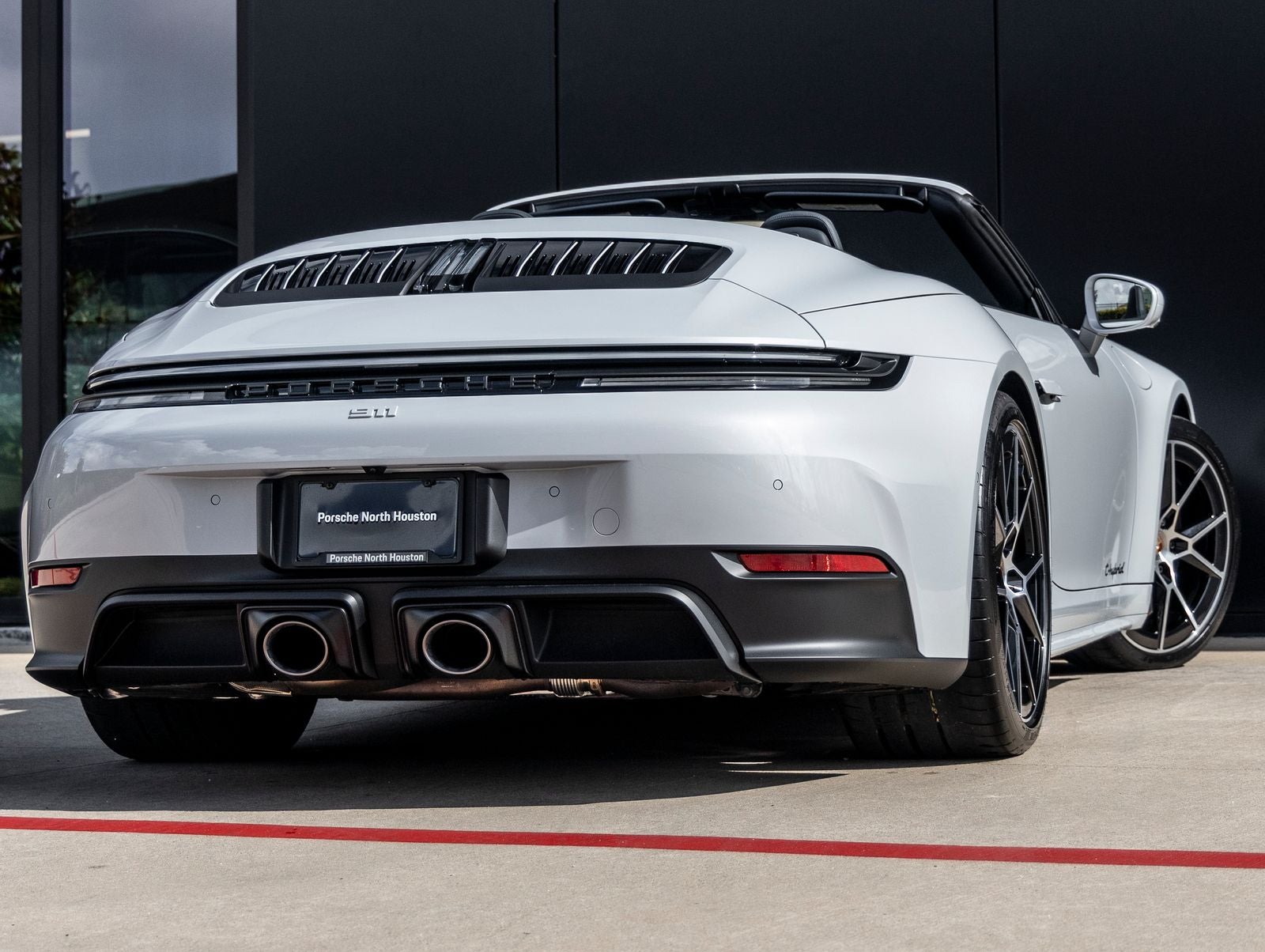 2026 Porsche 911 Carrera GTS Cabriolet