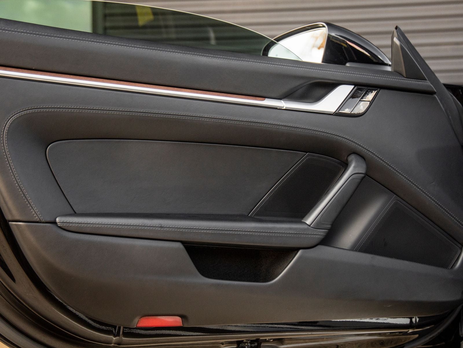 2020 Porsche 911 Carrera 4S Cabriolet