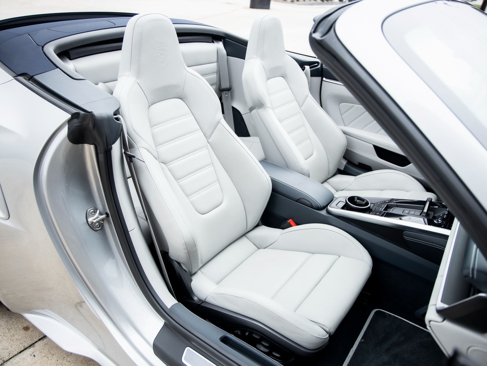 2023 Porsche 911 911 Turbo S Cabriolet (MY23)