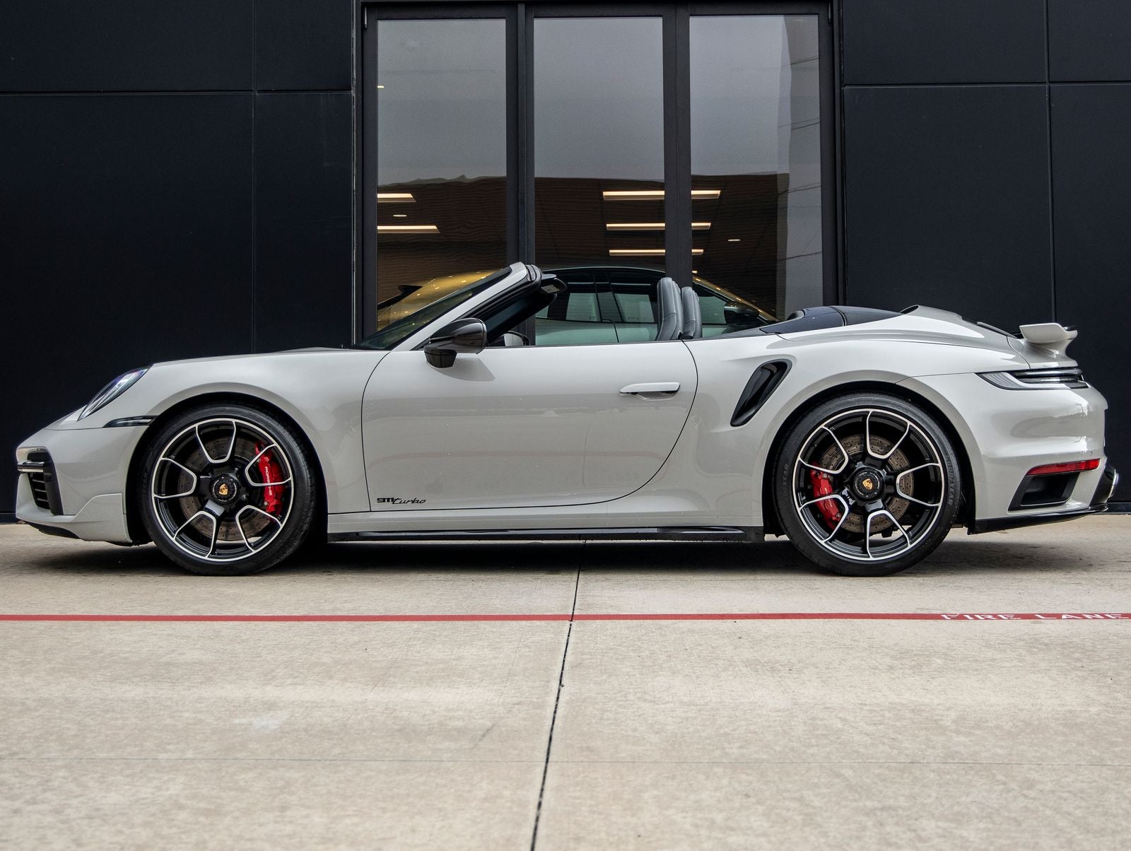 2021 Porsche 911 Turbo Cabriolet