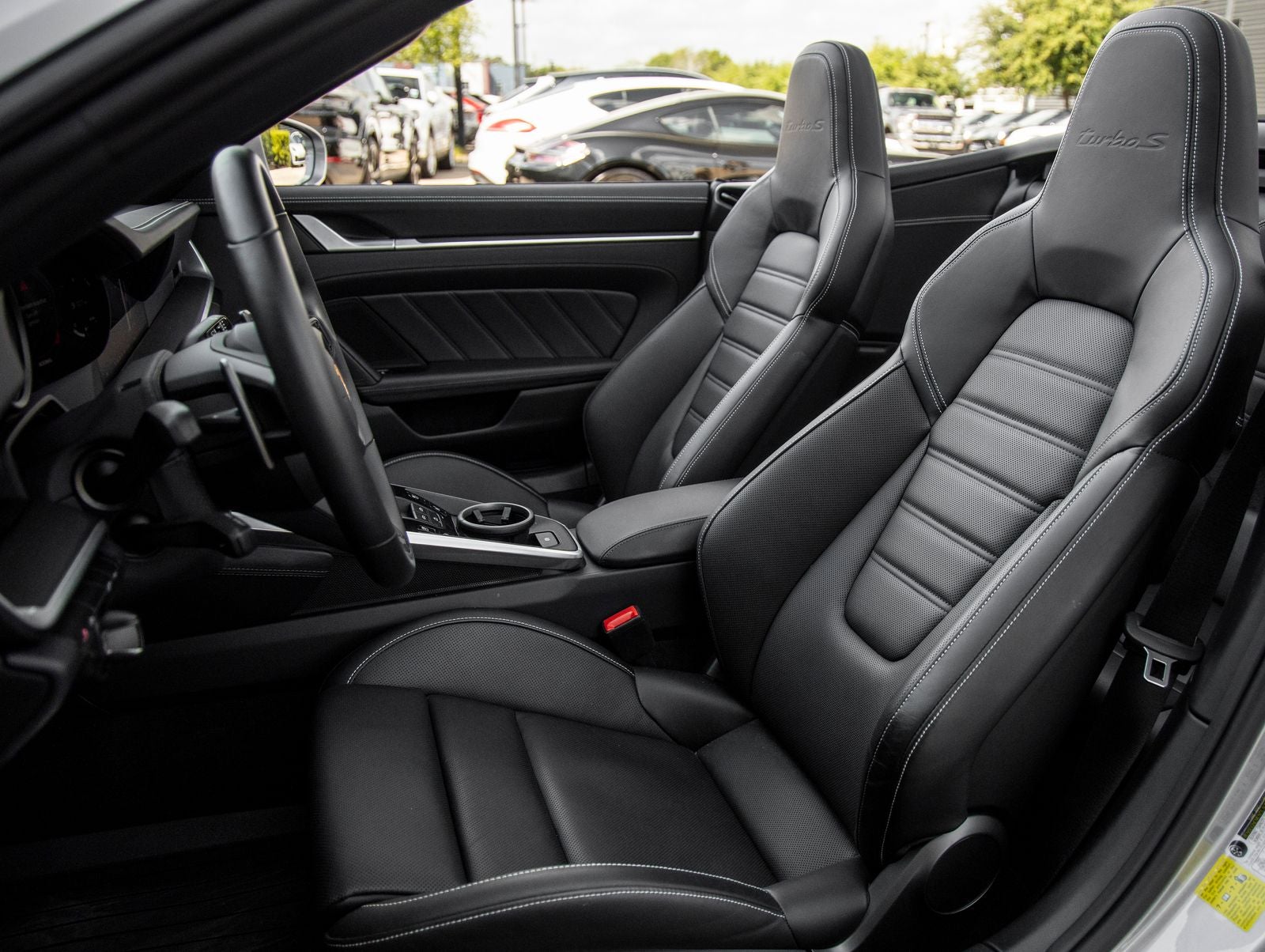 2024 Porsche 911 911 Turbo S Cabriolet (MY24)