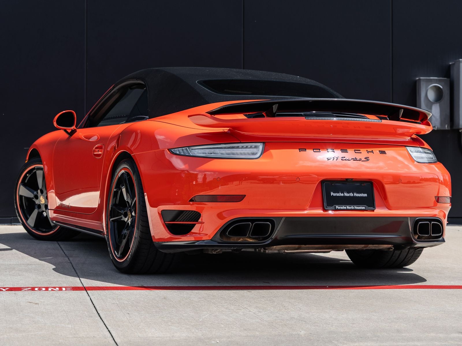 2016 Porsche 911 911 Turbo S Cabriolet