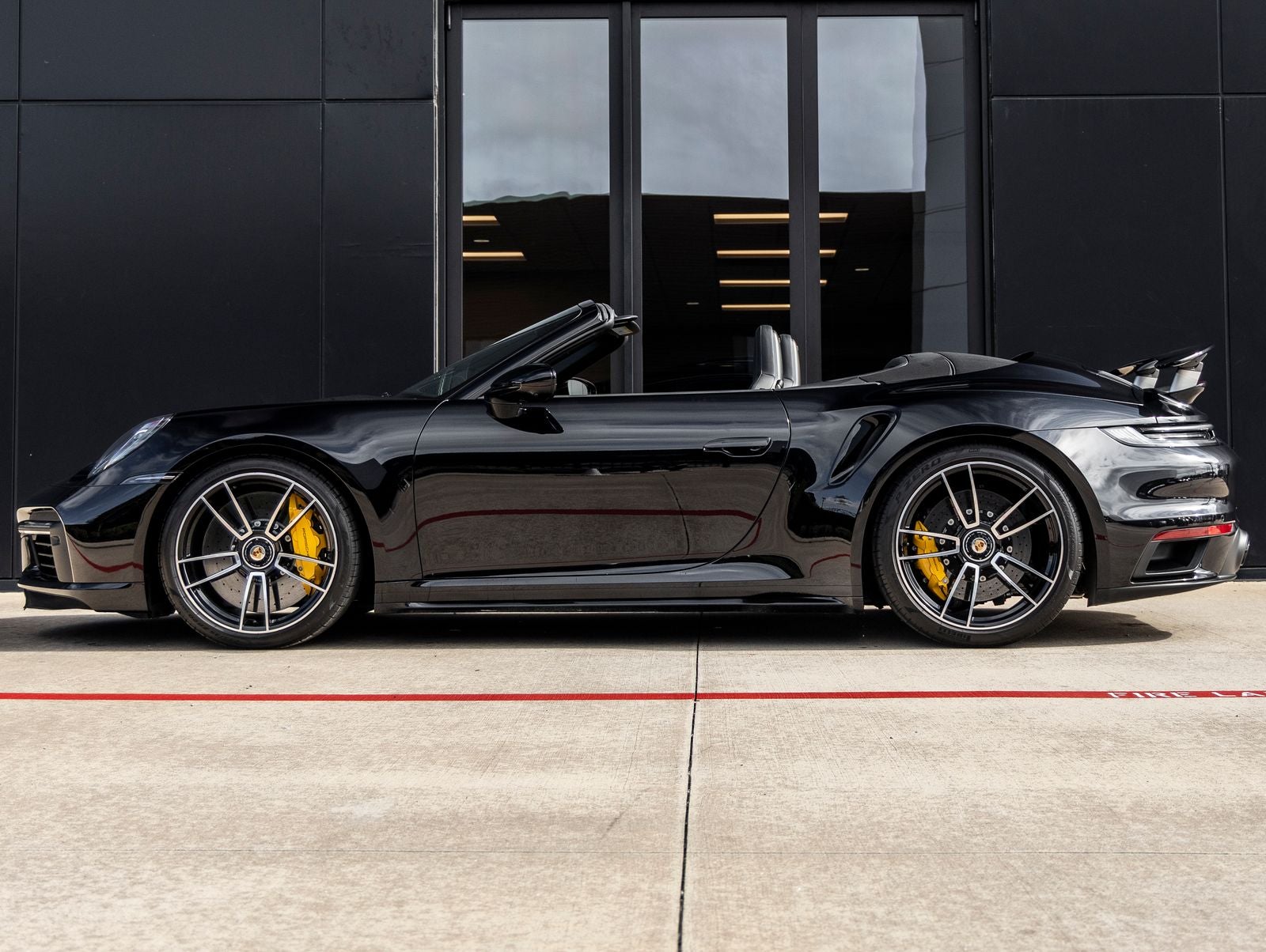 2023 Porsche 911 Turbo S Cabriolet