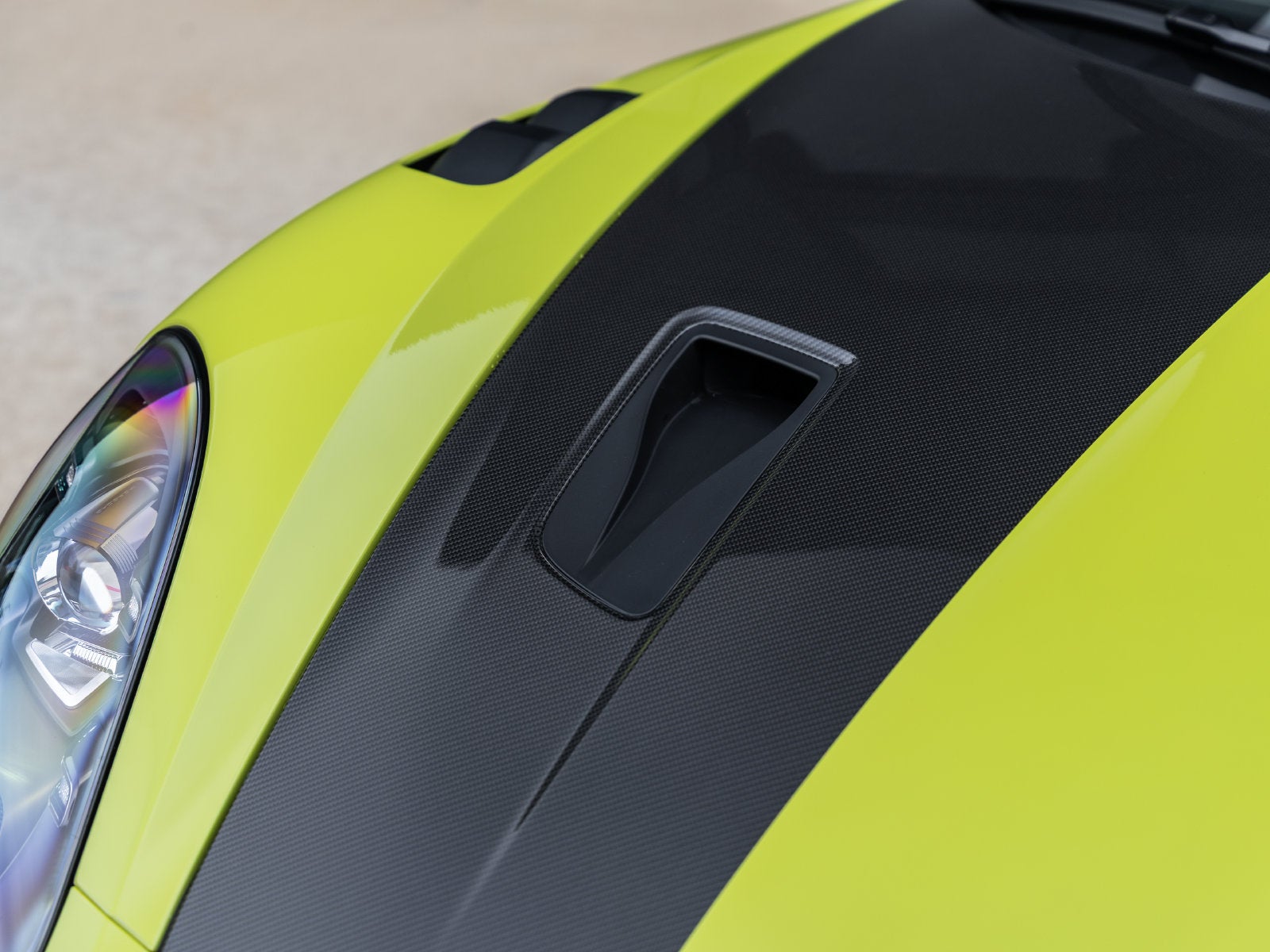 2025 Porsche 718 718 Spyder RS