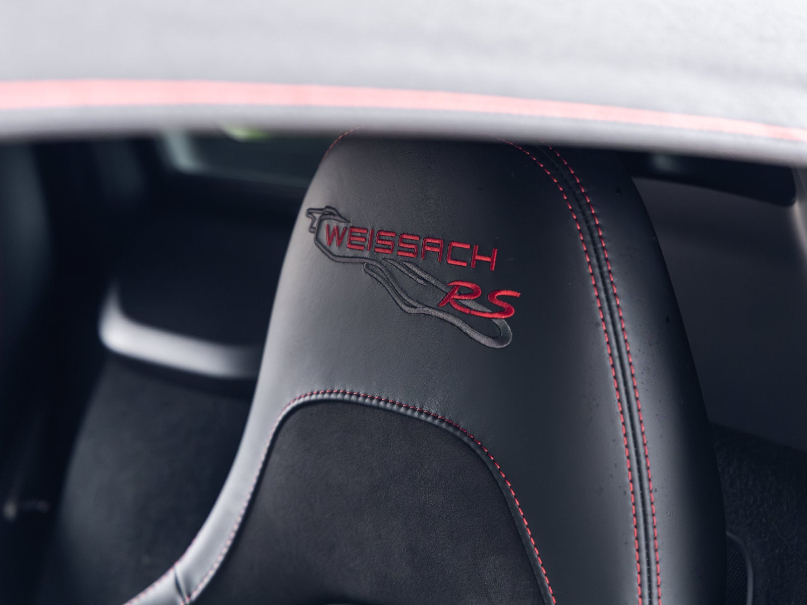 2025 Porsche 718 718 Spyder RS