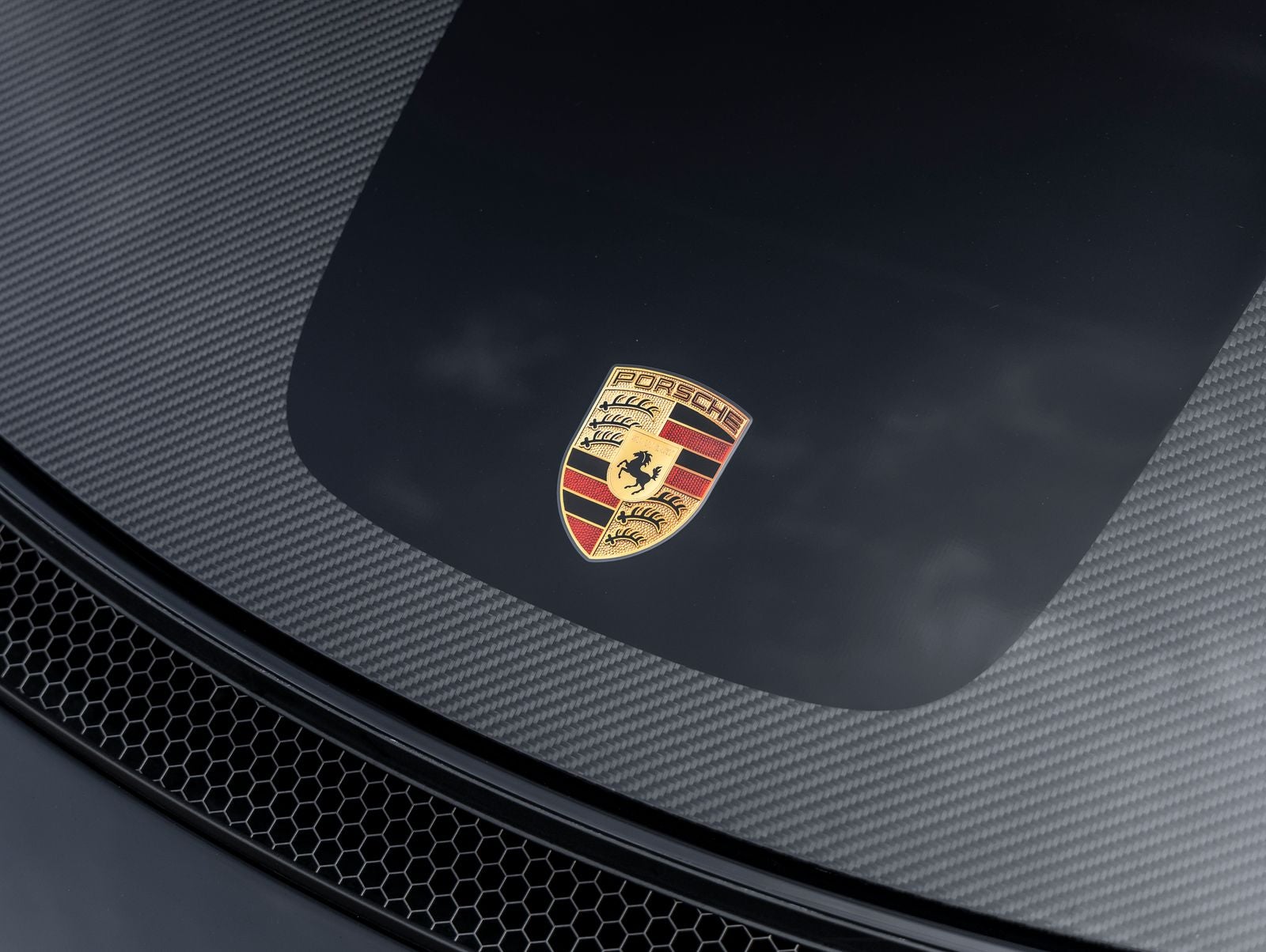 2025 Porsche 718 Spyder RS