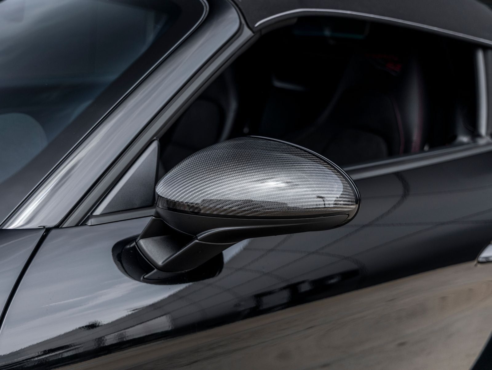 2025 Porsche 718 Spyder RS